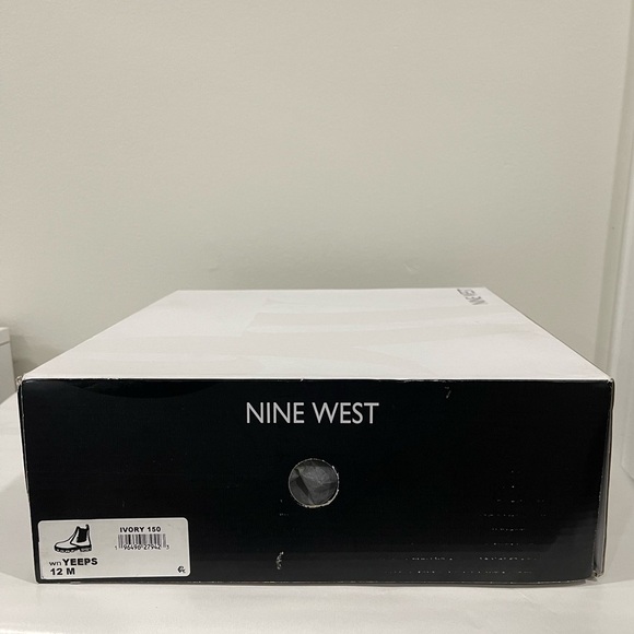 Nine West Womens Yeeps Leather Pull On Chelsea Boots Size 12M - Picture 4 of 4